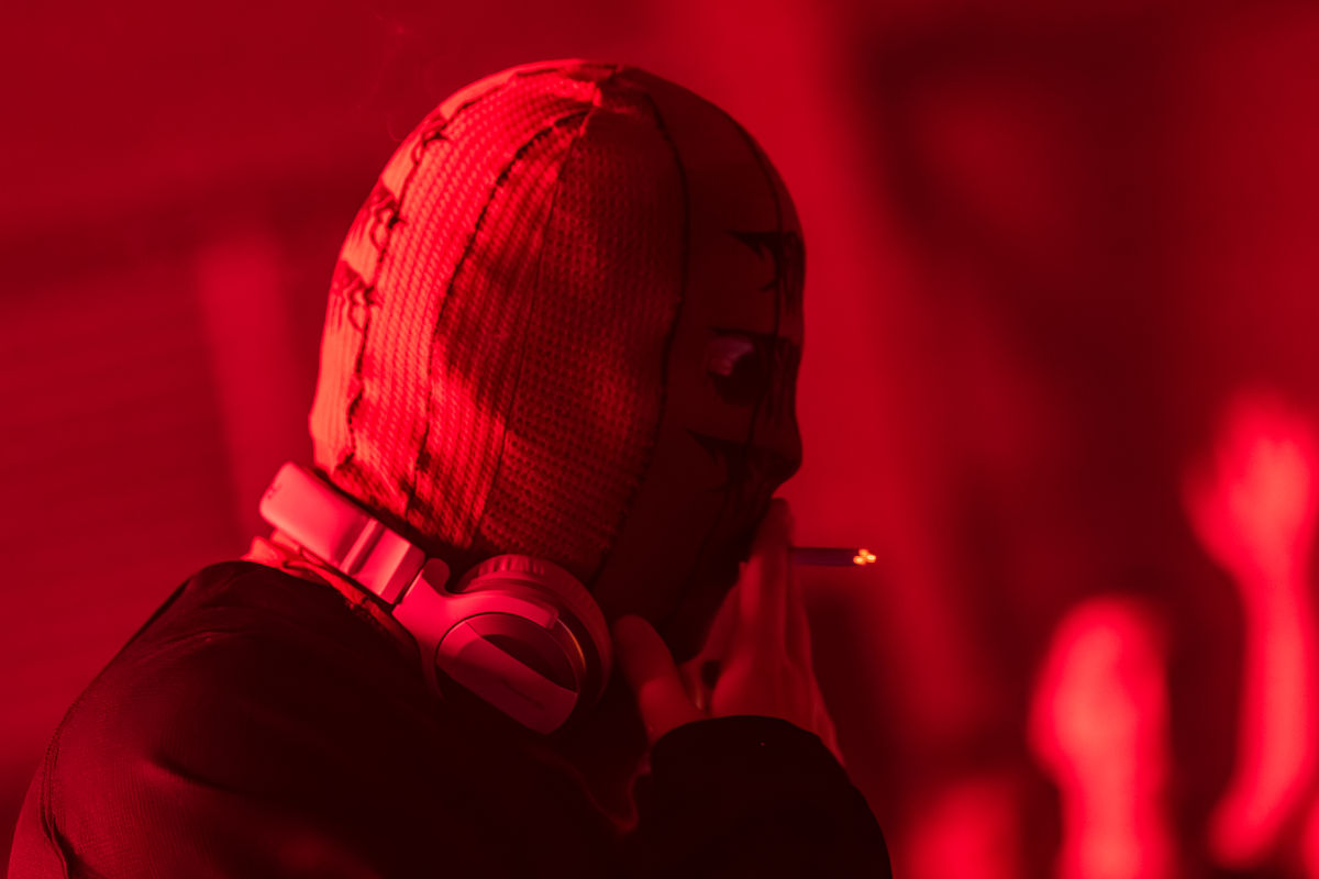 Loading... just a sec